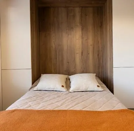 Unique Lapin Kulta *