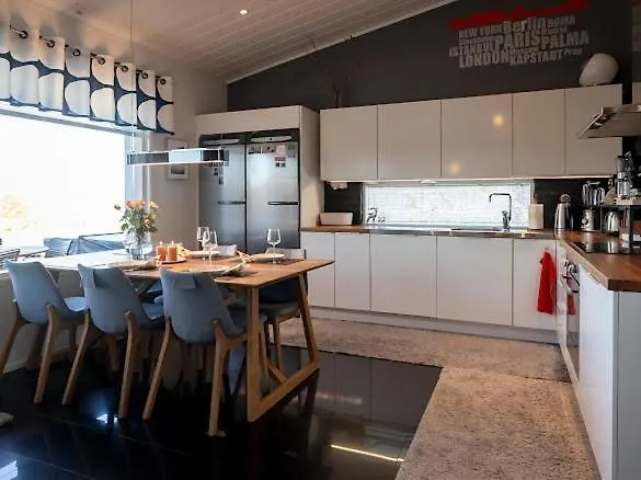 Unique Lapin Kulta 公寓 *